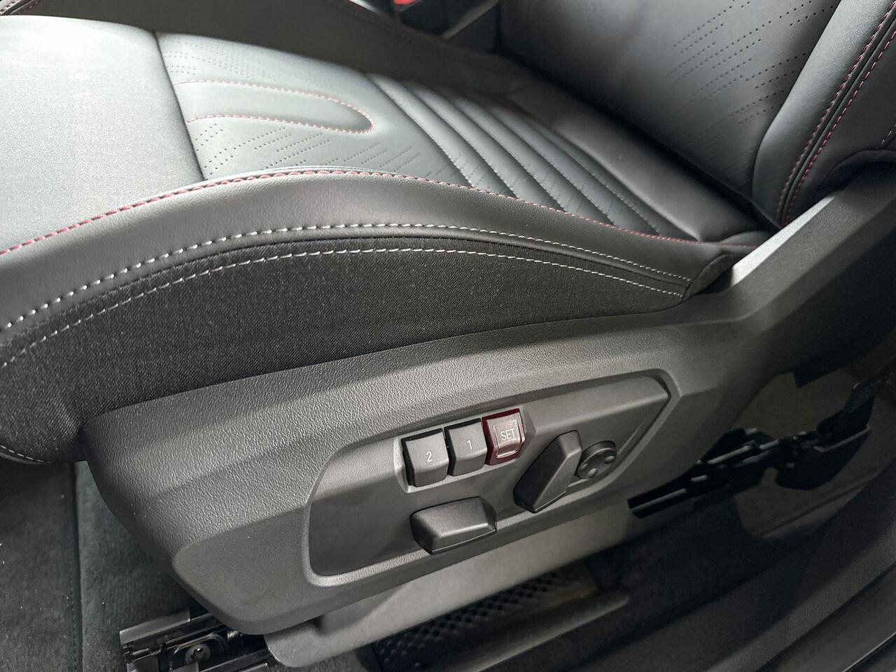 Mini COUNTRYMAN C John Cooper Works Uitvoering / Pakket XL / Elektrische trekhaak