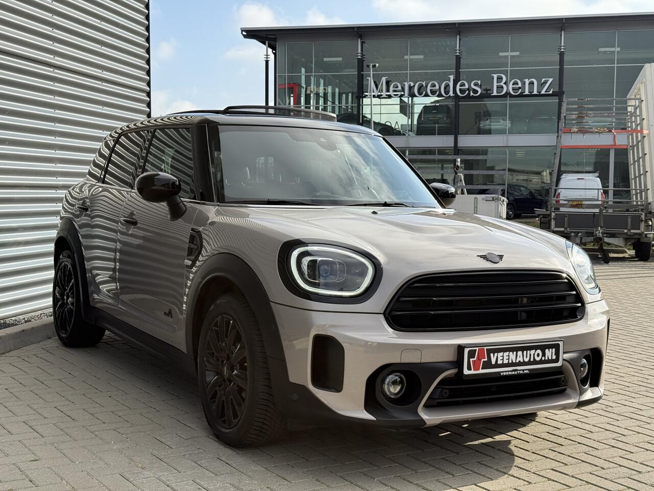 Mini COUNTRYMAN 1.5 ALL4 Cooper Yours Pano/Camera/Leder