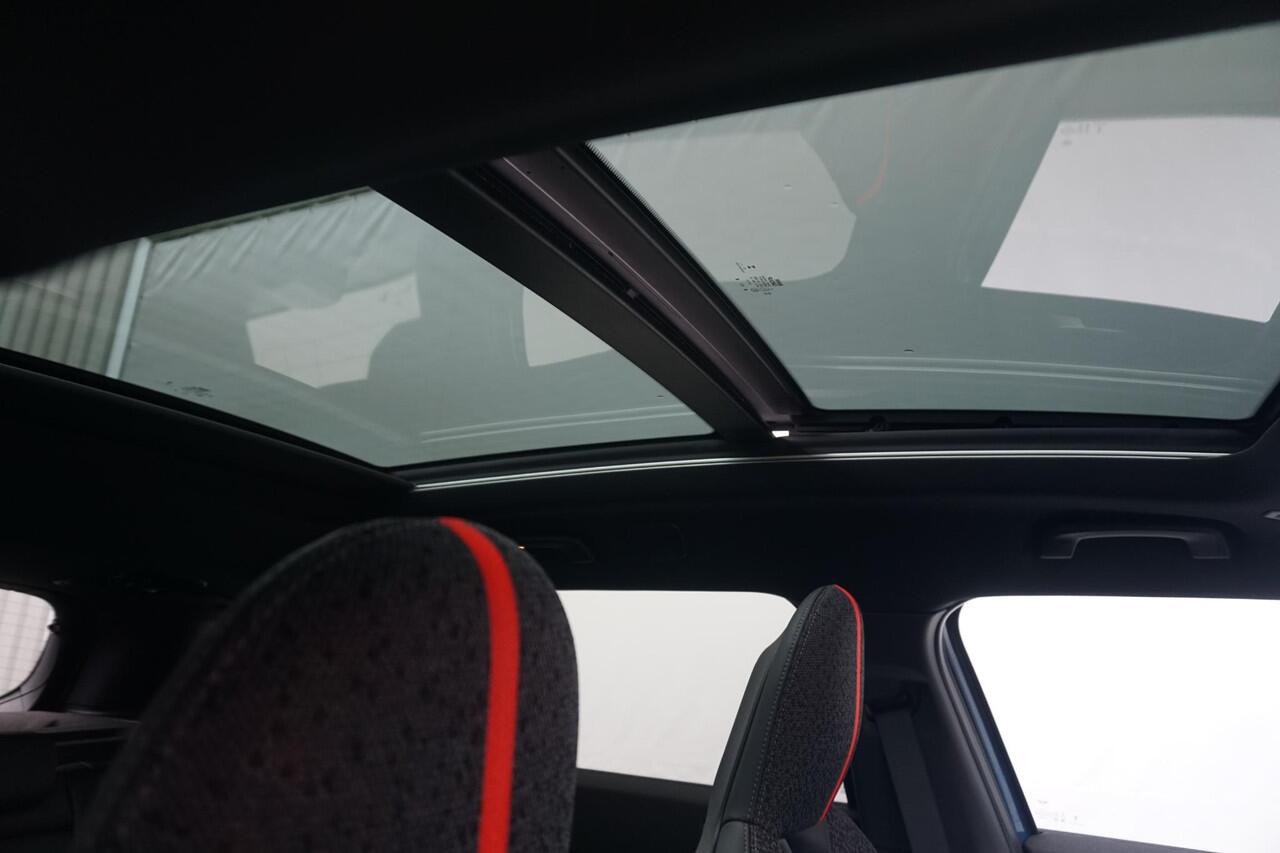 Mini COUNTRYMAN John Cooper Works ALL4 | Pakket XL | Driving Assistant Professional | Harman Kardon | Panoramadak | Trekhaak | Stoel & Stuurverwarming