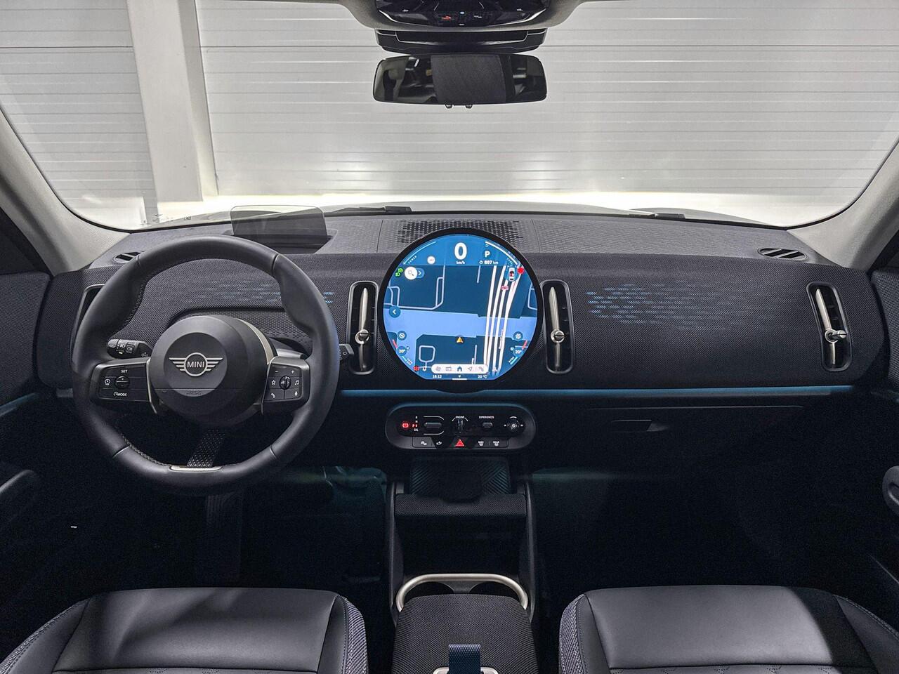 Mini COUNTRYMAN C Classic M Plus | Panoramadak | Head-Up Display | Stuurwielverwarming