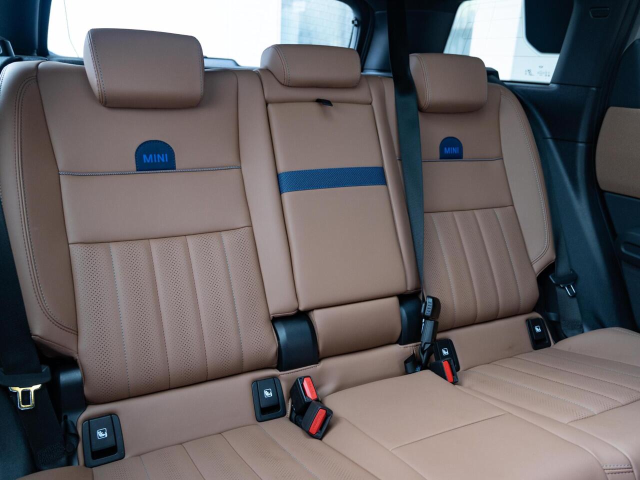 Mini COUNTRYMAN E Favoured + L Pakket