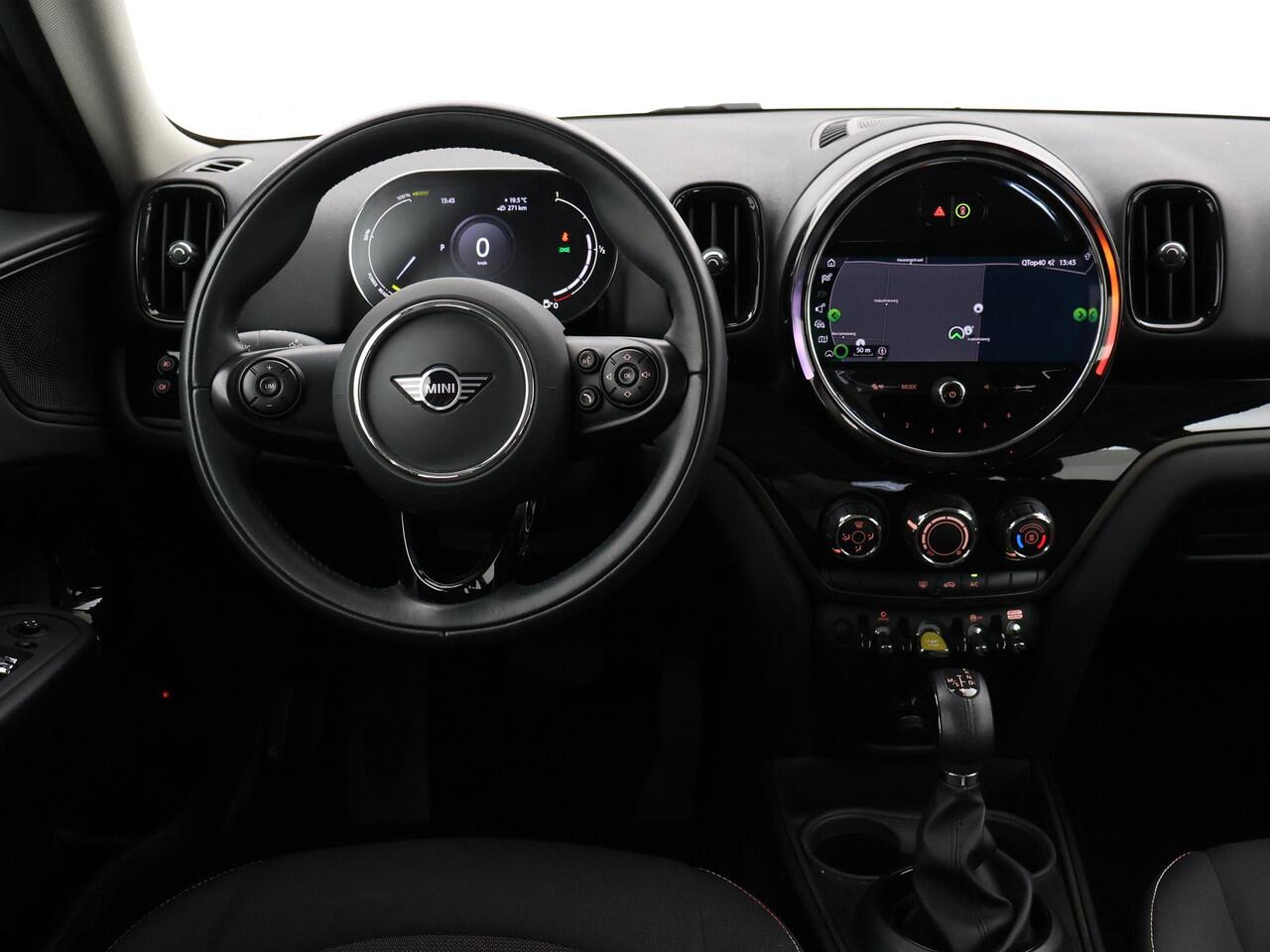 Mini COUNTRYMAN Mini 2.0 COOPER S E ALL4 PLUG-IN HYBRID 220 PK MOONWALK GREY + UNION JACK ACHTERLICHTEN | LED