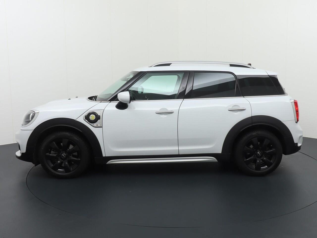 Mini COUNTRYMAN 2.0 Cooper SE Hybrid ALL4 Pepper