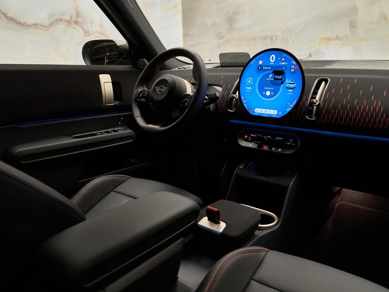 Mini COUNTRYMAN 2.0 JCW ALL4 John Cooper Works XL, pano, 20", H/K, memory, massage, HUD, privacy, tr.haak, NP90k