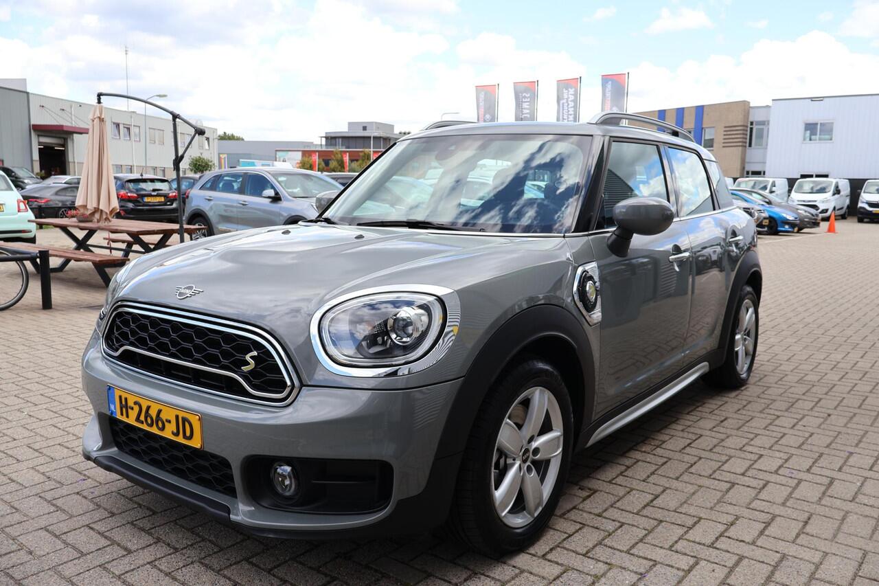 Mini COUNTRYMAN Mini 2.0 Cooper S E ALL4 Salt 1e Eigenaar | NAP | Dealer Onderh | BTW | 225PK | 2 Kabels | Keyless | Carplay | PDC | LED | Cruise | Start/Stop | Hill-Hold