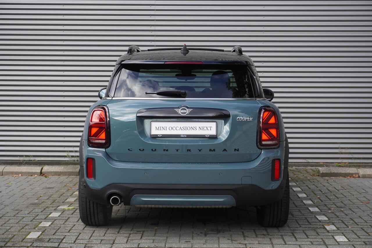 Mini COUNTRYMAN C Chili | Serious Business | Glazen panoramadak | Harman-Kardon sound system | Piano Black Exterior pack