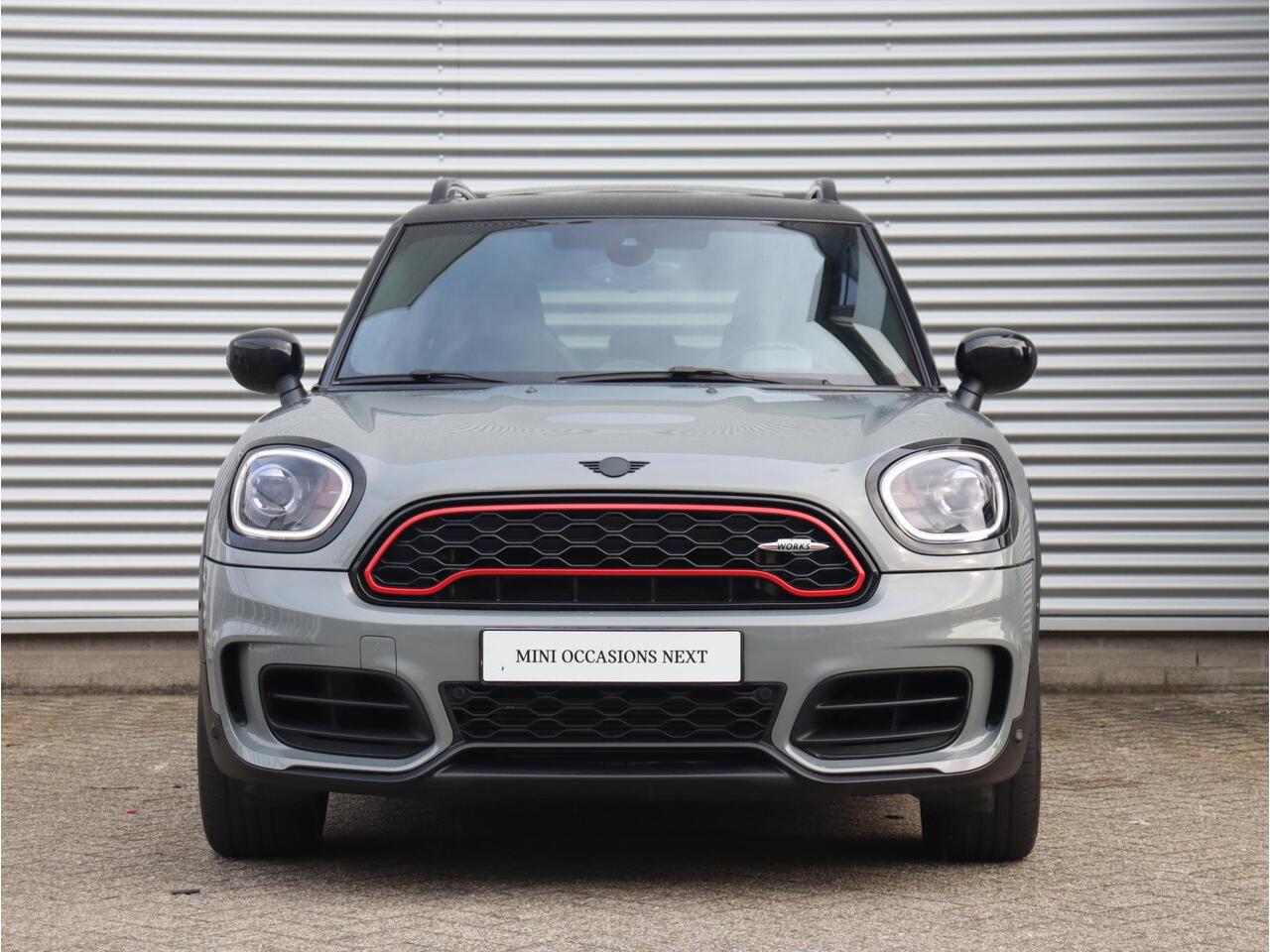 Mini COUNTRYMAN John Cooper Works ALL4 | MINI Excitement Pakket | Panodak | Harman Kardon | Achteruitrijcamera | Adaptief onderstel | Comfort Access | Head-Up | 19''LMV