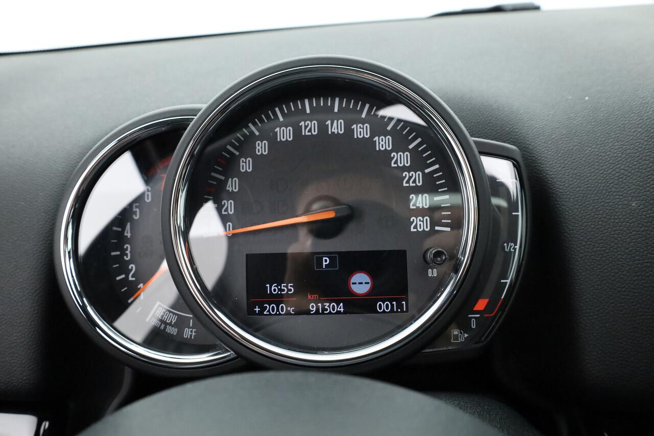 Mini COUNTRYMAN Mini 1.5 Cooper Business Edition | Pano | Trekhaak | Navi | 18'' | ACC | Camera