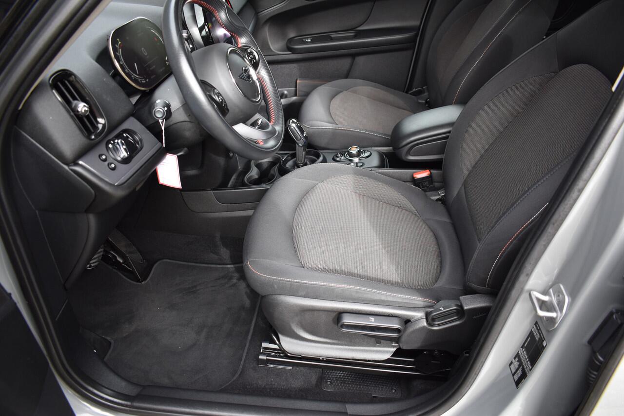 Mini COUNTRYMAN 1.5 One Business Edition Automaat / Parkeerhulp / Keyless / Trekhaak / Harman Kardon / 18'' LM / LED