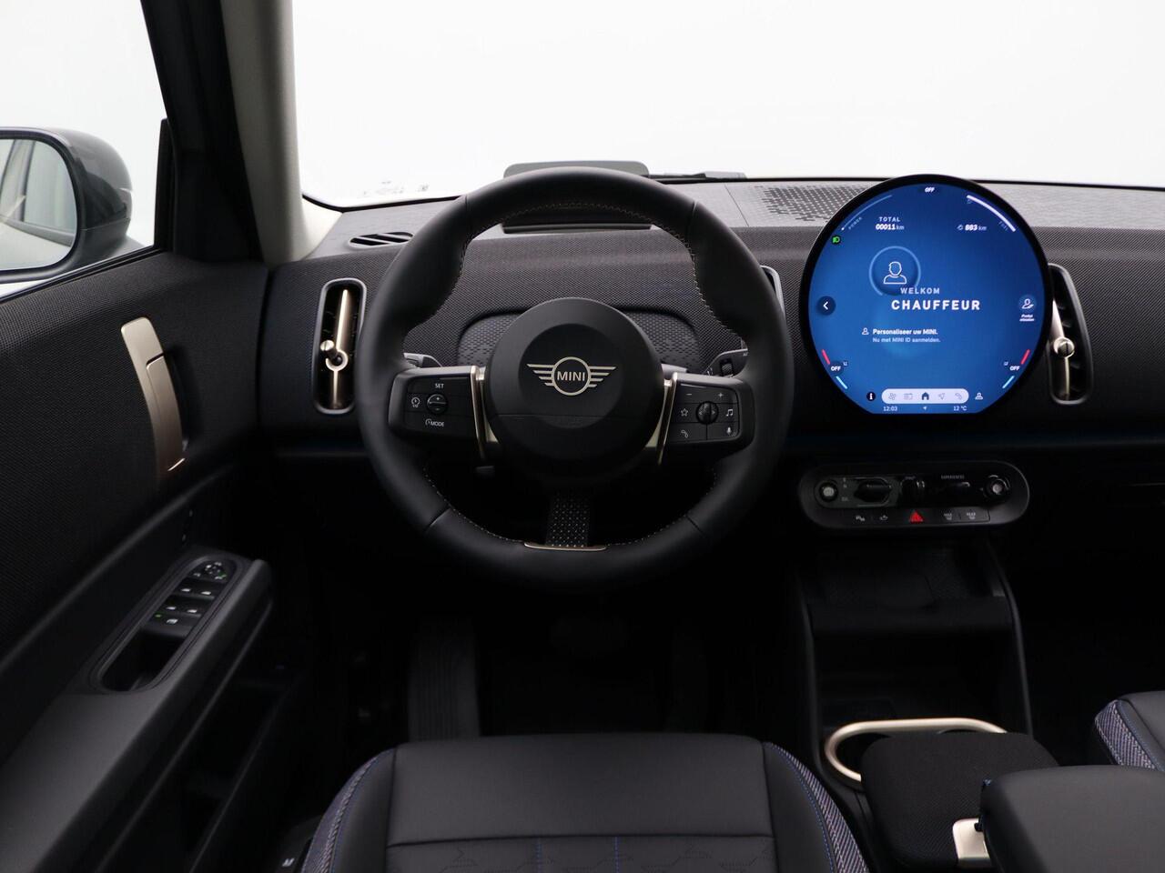 Mini COUNTRYMAN Favoured Pakket M + Glazen panoramadak + Parking Assistant + Driving Assistant + Comfort Access + 18'' + Led