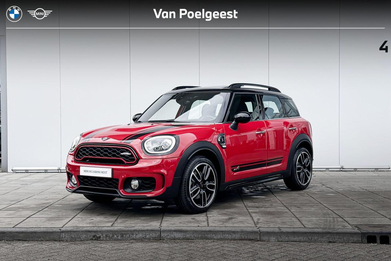 Mini COUNTRYMAN Cooper S Glazen panoramadak / JCW Pakket / 19'' / LED-koplampen met uitgebreide functies / Klasse 3 Alarm / Navigatie / Selections