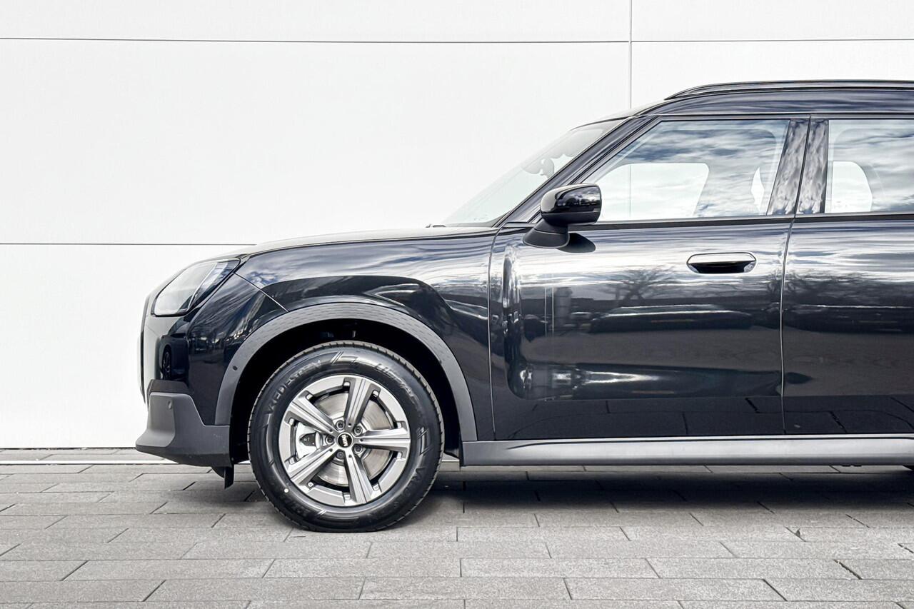 Mini COUNTRYMAN C Essential XS Essential Trim | Pakket XS |