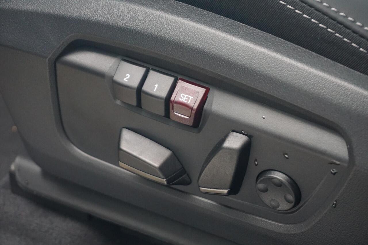 Mini COUNTRYMAN SE ALL4 John Cooper Works Trim | Pakket XL | Elektrische Trekhaak | Comfort Access | Driving Assistant Professional | Harman Kardon | Head-Up Display | Glazen panoramadak