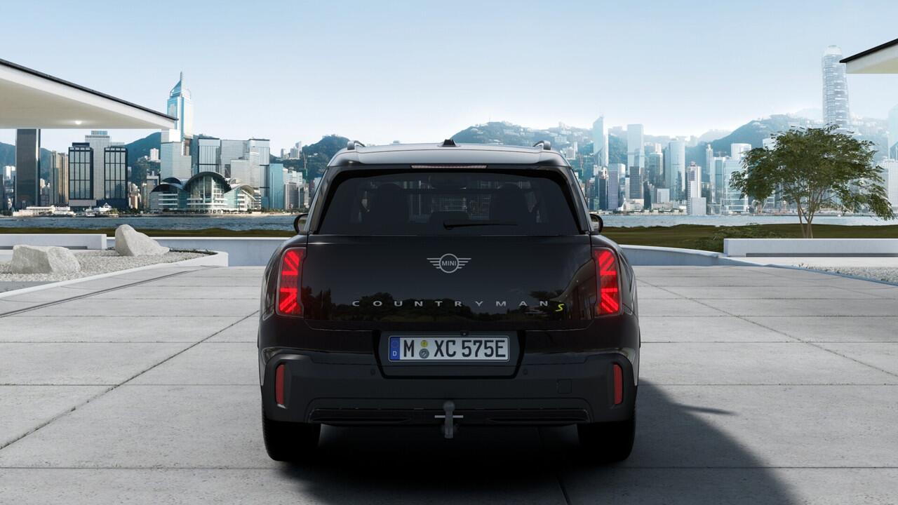 Mini COUNTRYMAN Mini SE ALL4 Classic M Plus 66.5 kWh YUC YUC