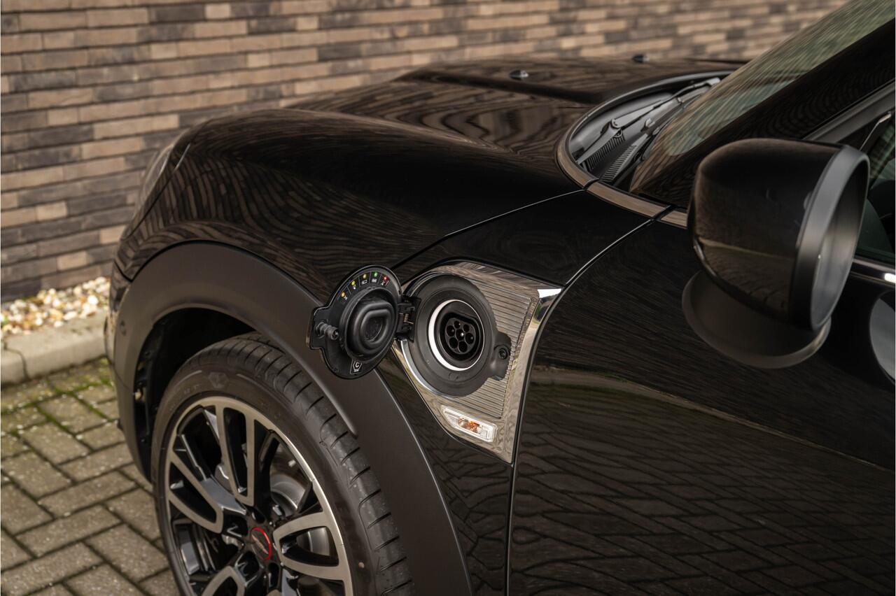 Mini COUNTRYMAN Cooper SE Hybrid ALL4 JCW-Trim | Navi | Panorama | Half Leder | Memory | Head-Up | H&K | Camera | 19"LM | Midnight Black