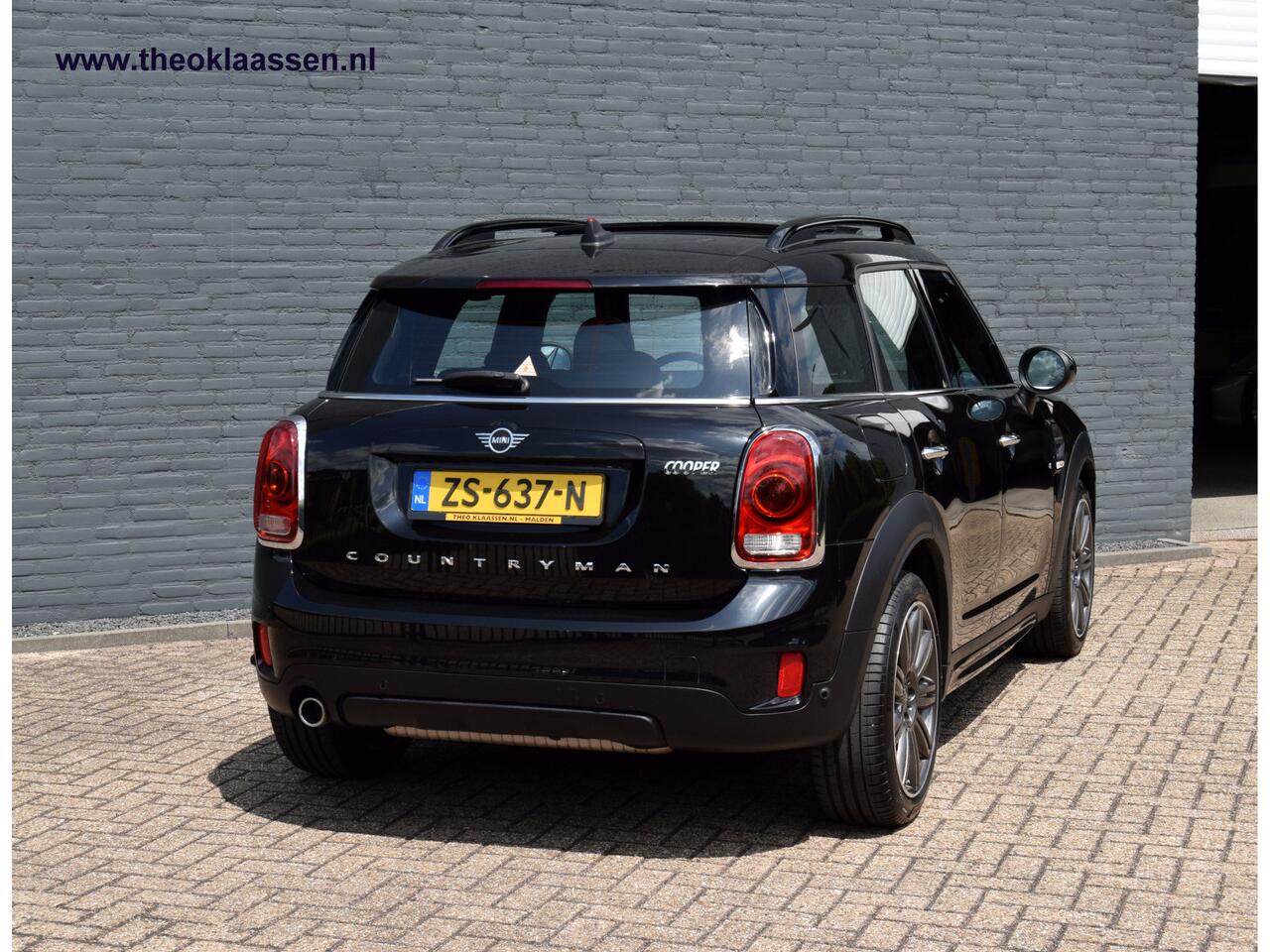 Mini COUNTRYMAN Mini 1.5 Cooper Chili Automaat Panoramadak