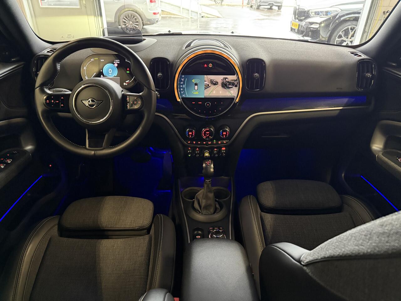 Mini COUNTRYMAN 2.0 Cooper SE ALL4 Pano/H&K/Camera