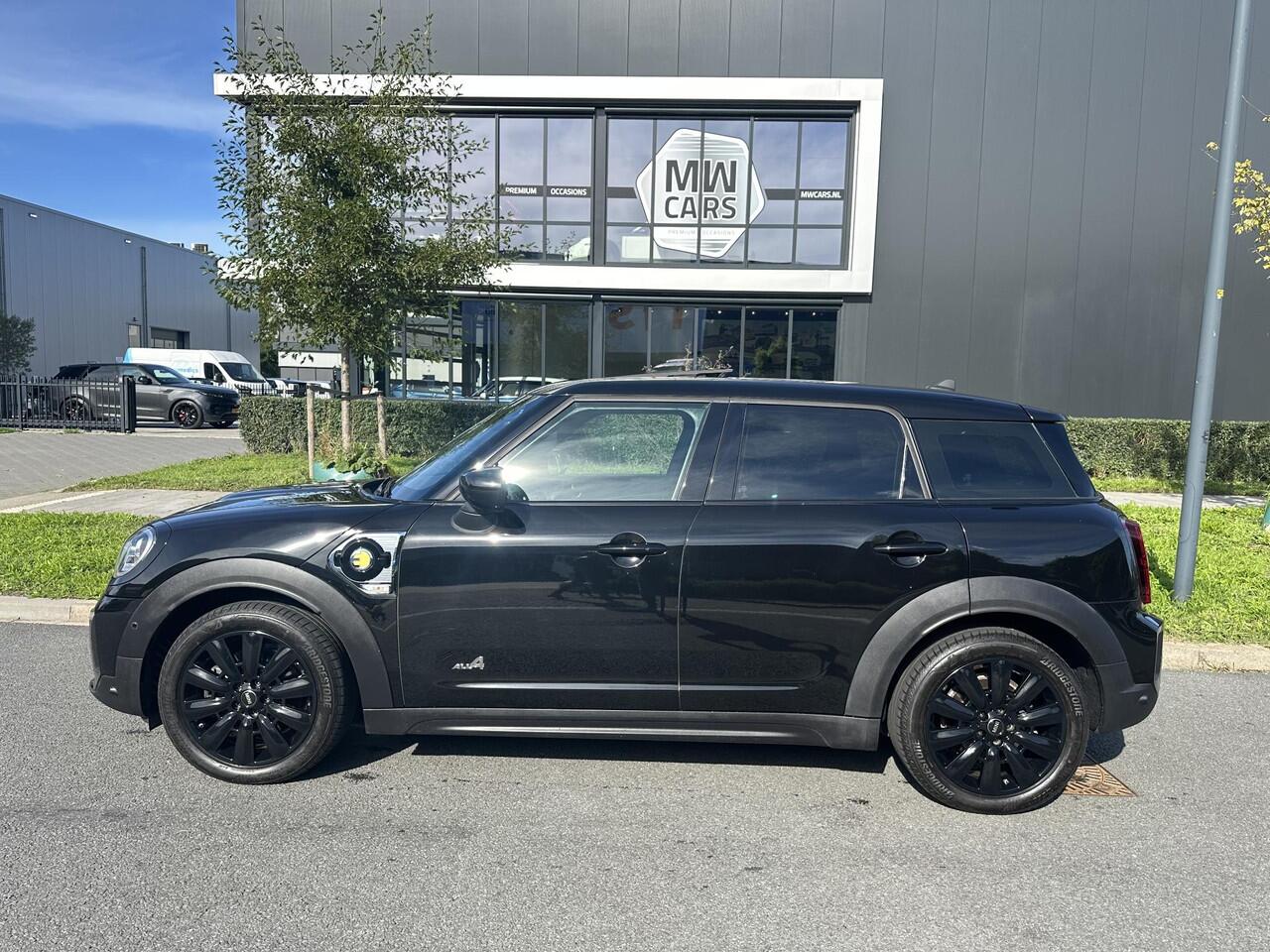Mini COUNTRYMAN 2.0 Cooper SE ALL4 Pano, Leder, Keyless, Carplay
