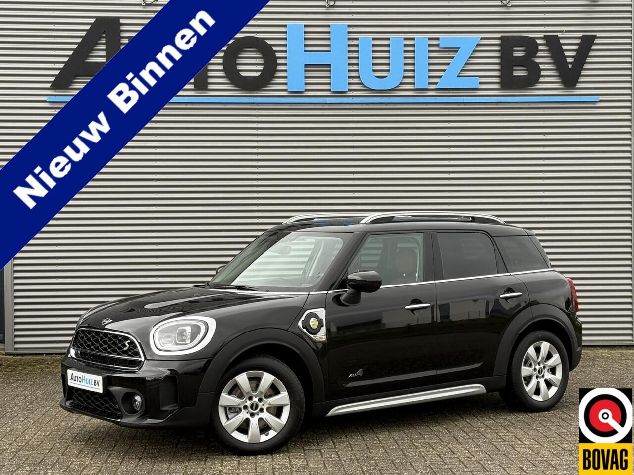 Mini COUNTRYMAN Mini 2.0 Cooper S E ALL4 Classic Leer Cruise Control Navigatie Carplay PDC Stoelverwarming Voorruitverwarming