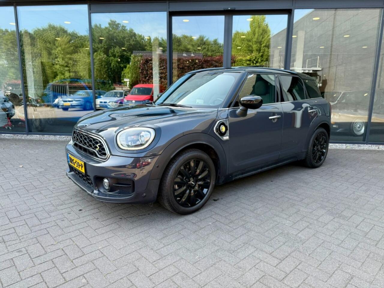 Mini COUNTRYMAN 2.0 Cooper S E ALL4,Pano,LED,Keyless,HeadUp,Memory,Adapt Cruise