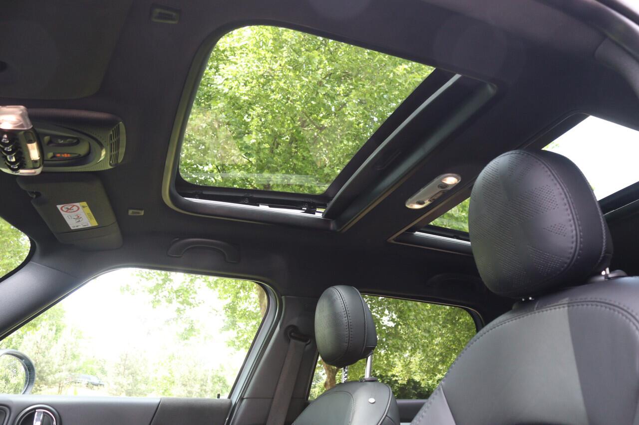 Mini COUNTRYMAN Mini 2.0 Cooper S E ALL4 Untamed Pano/Leder/Camera/Head-up/Keyless/LED/ACC/HK/Elek. stoel+mem/18"