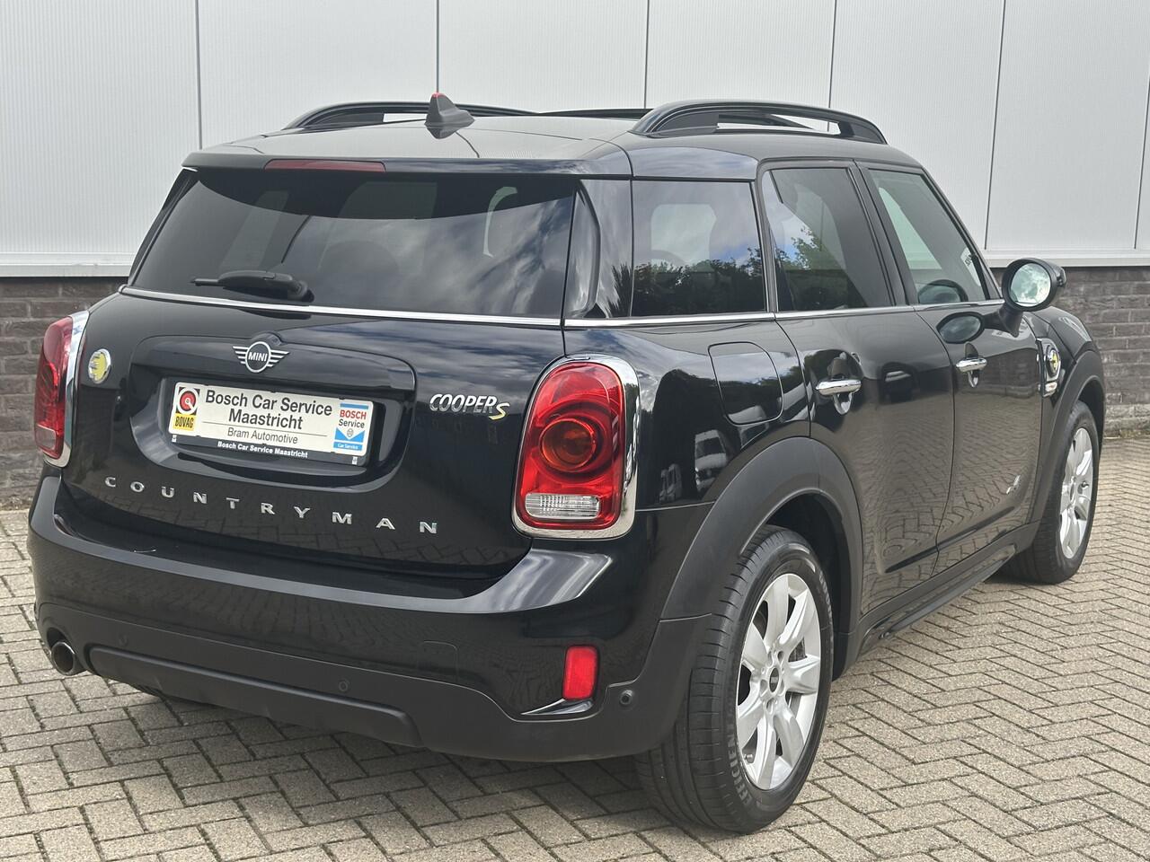 Mini COUNTRYMAN Mini 2.0 Cooper S E ALL4 Chili | Leer | Panorama | Key-less | Winter-pakket | Interesse, Proefrit? Bel of app met: 06-24 28 28 42