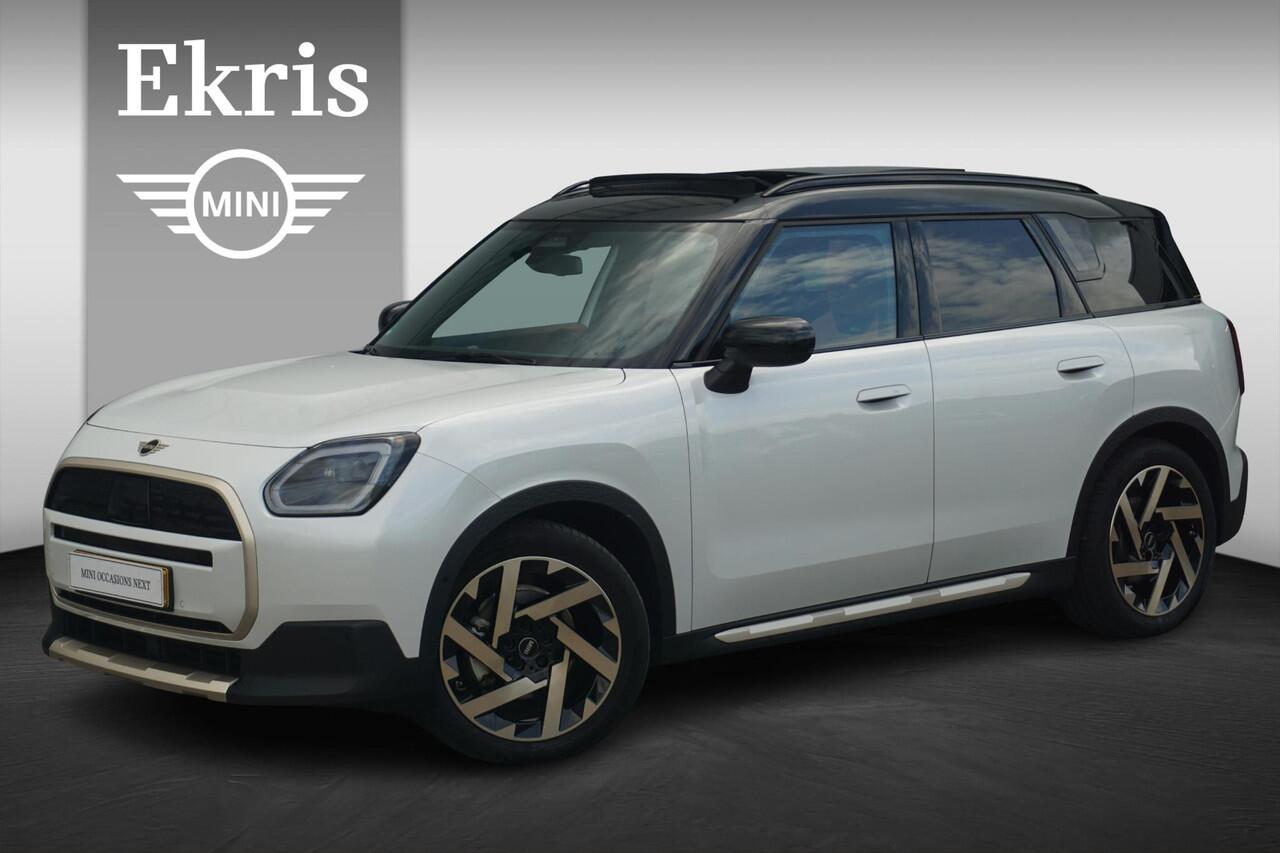 mini-countryman-e-favoured--pano-d