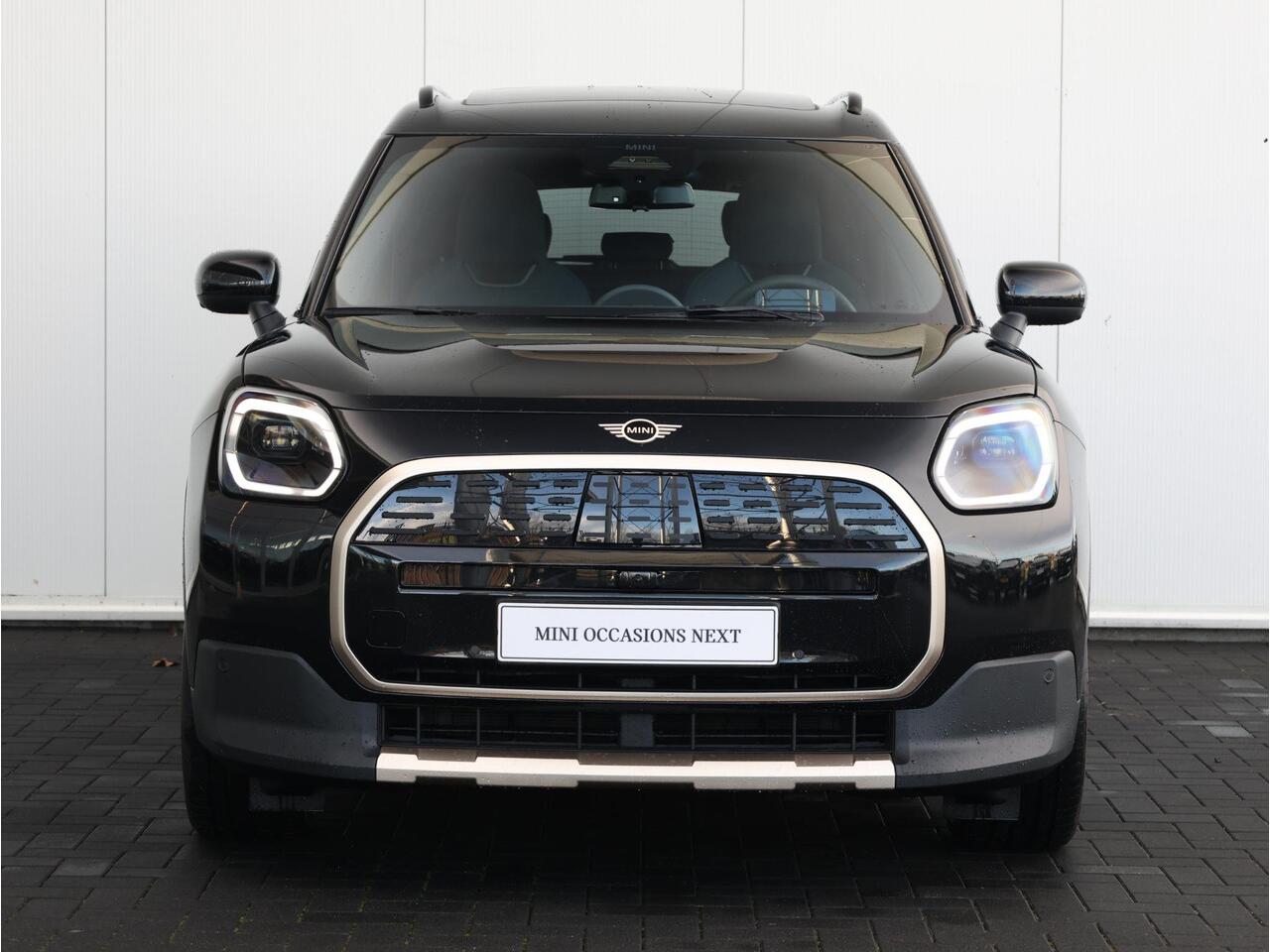Mini COUNTRYMAN Mini E John Cooper Works L 66.5 kWh Stuurwiel verwarmd/ Comfort Access/ Panoramadak/ Driving Assistant Plus/ Harman-Kardon/ Head-Up/ Stoelverwarming