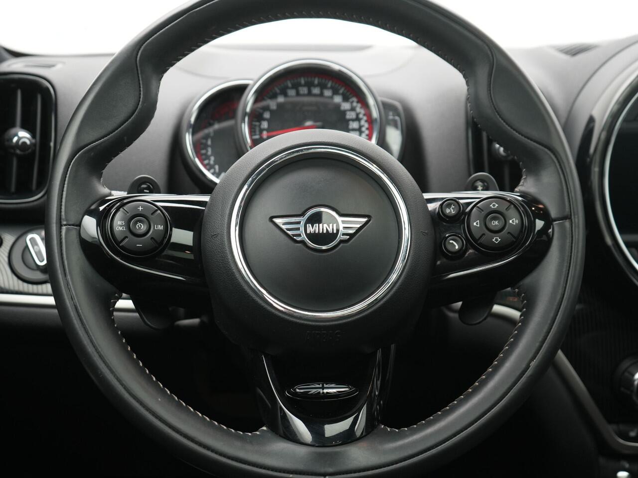 Mini COUNTRYMAN 2.0 John Cooper Works ALL4 Chili - RIJKLAARPRIJS - Automaat - Achteruitrijcamera -Stoelverwarming - 306 PK