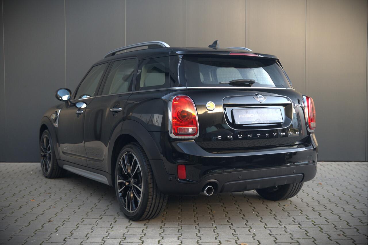 Mini COUNTRYMAN Mini 2.0 Cooper S E ALL4 | Stoelverwarming | Parkeersensoren | Apple Carplay | Navigatie | Keyless | Ambiance Verlichting | Climate Control |