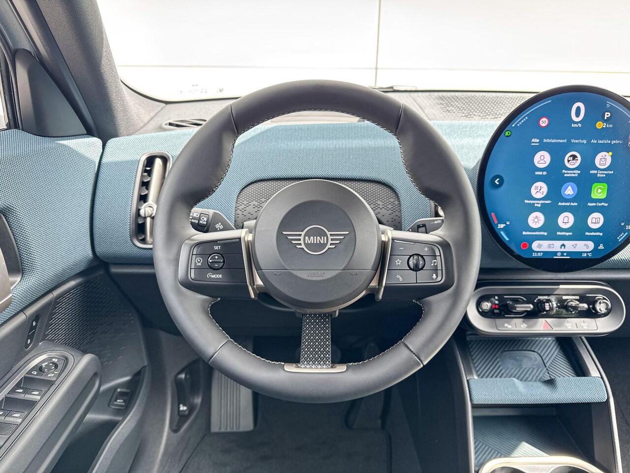 Mini COUNTRYMAN C Favoured M Plus