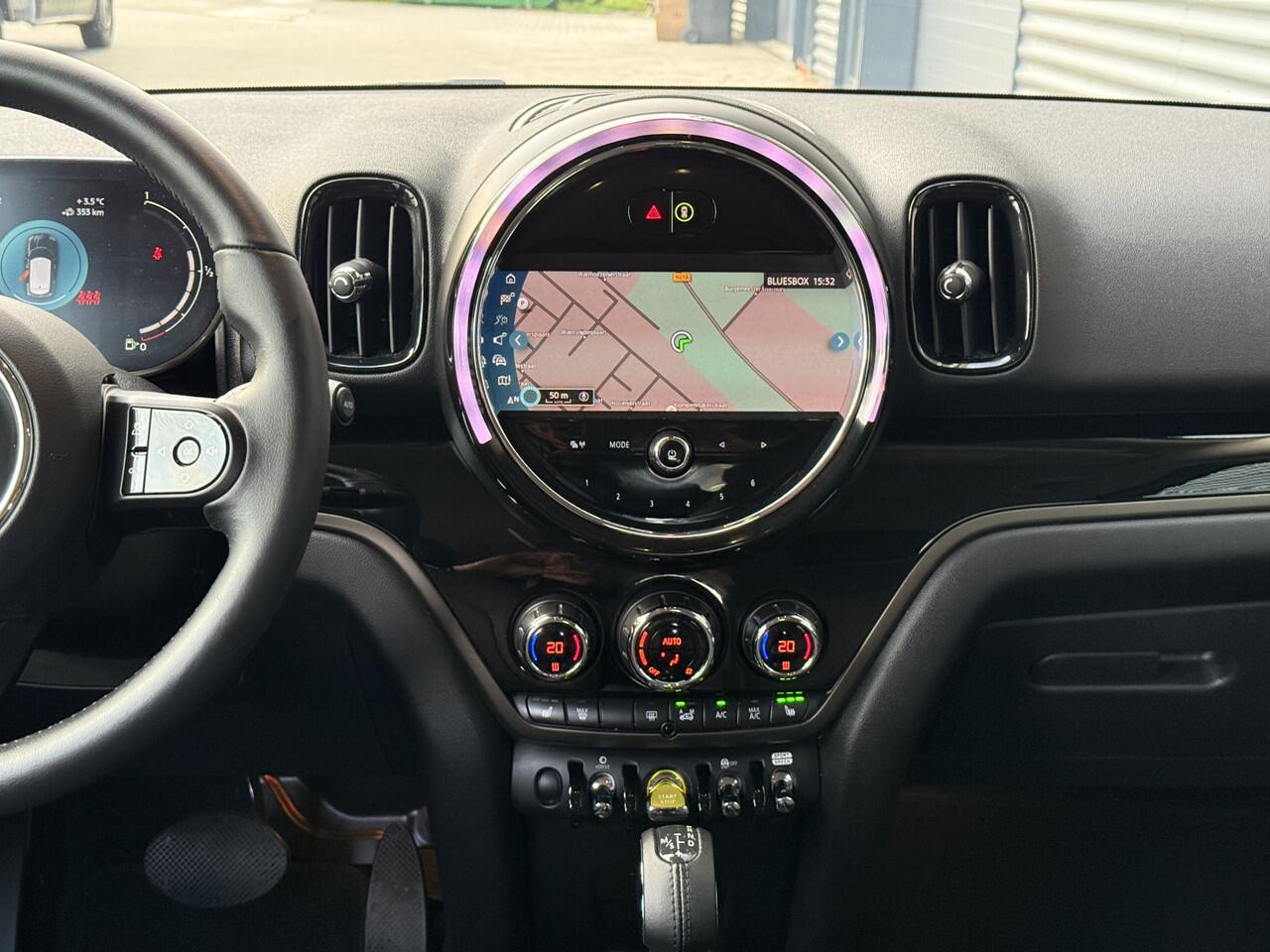 Mini COUNTRYMAN 2.0 Cooper SE ALL4 Camera/Navi/LED
