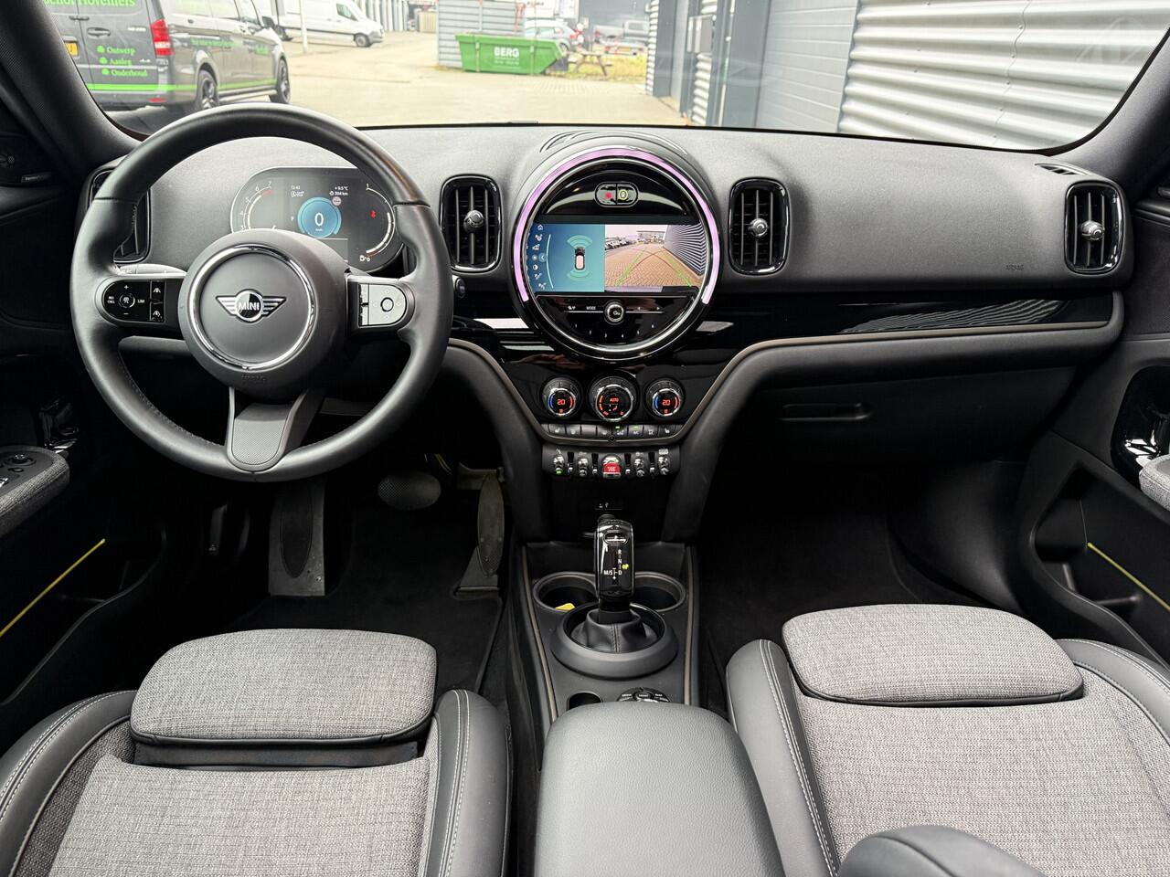 Mini COUNTRYMAN 1.5 Cooper Pano/H&K/Camera