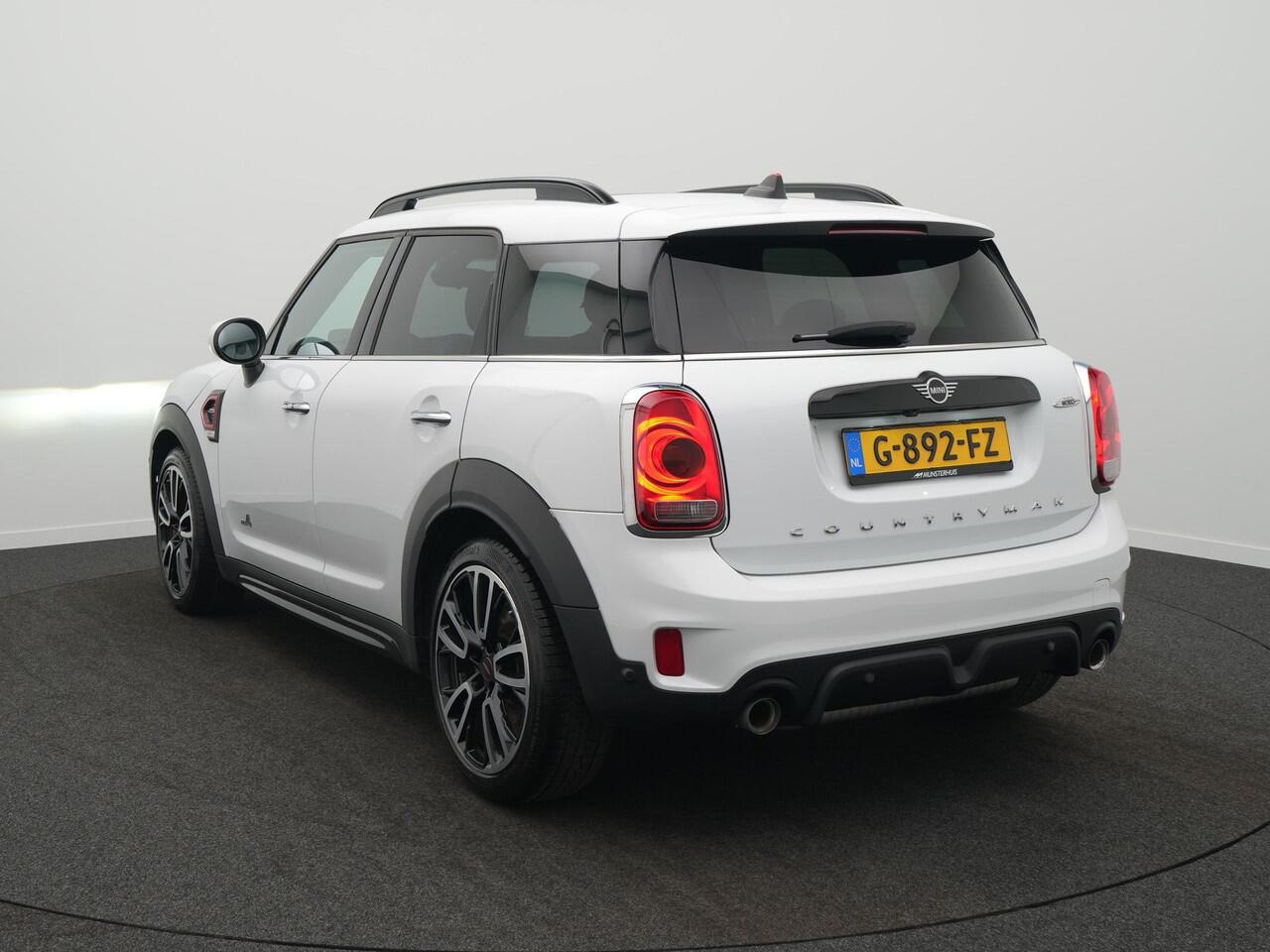 Mini COUNTRYMAN 2.0 John Cooper Works ALL4 Chili - RIJKLAARPRIJS - Automaat - Achteruitrijcamera -Stoelverwarming - 306 PK