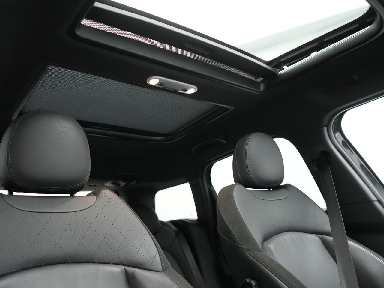 Mini COUNTRYMAN 2.0 Cooper S E ALL4 Plug in Hybrid 225pk Dealer O.H. PHEV | Panodak | Adaptive Cruise | Head Up | Harman & Kardon | Lederen Sportstoelen Verwarmd | Camera | Apple Carplay | Navigatie | Virtual | DAB |