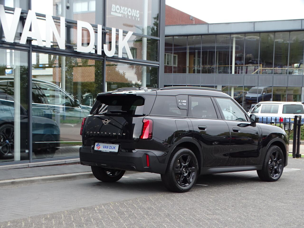 Mini COUNTRYMAN Mini 1.5 C Classic M Elek.Trekhaak Pano.Dak Led Driv.Ass. Head-up 18" LM Velgen
