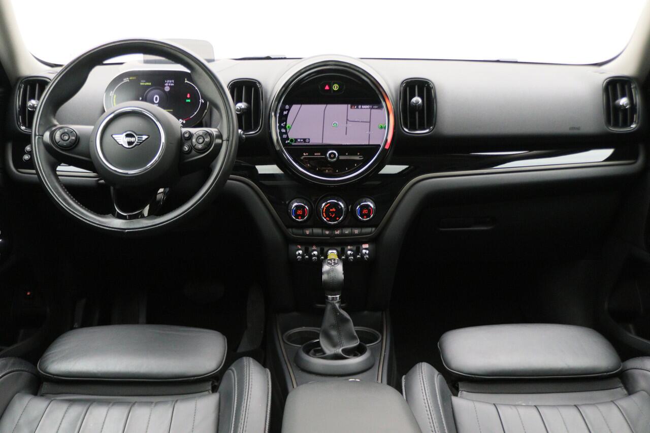 Mini COUNTRYMAN Mini 2.0 Cooper S E ALL4 Leer, Panoramadak, Head-Up, Virtual Cockpit, Apple Carplay, Cruise, 17''