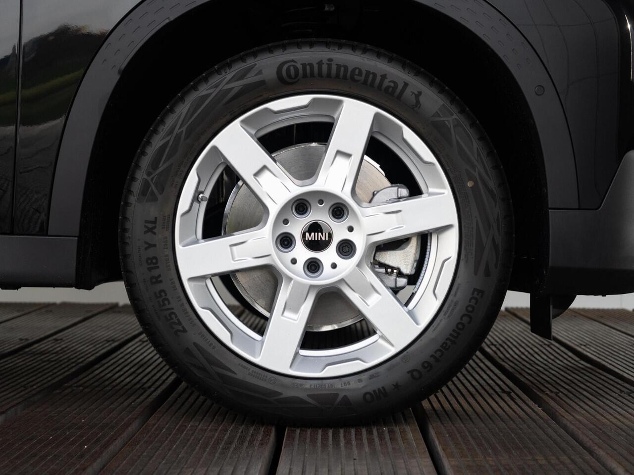 Mini COUNTRYMAN C | Blackyard Edition