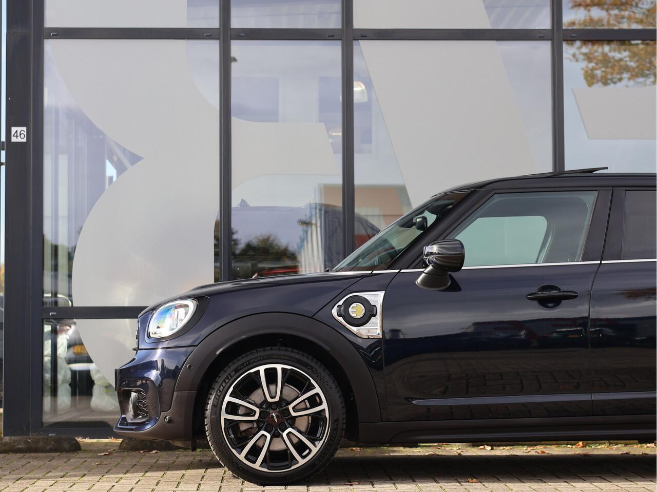 Mini COUNTRYMAN Mini 2.0 Cooper S E ALL4 Yours JCW | John Cooper Works | Pano | HUD | ACC |