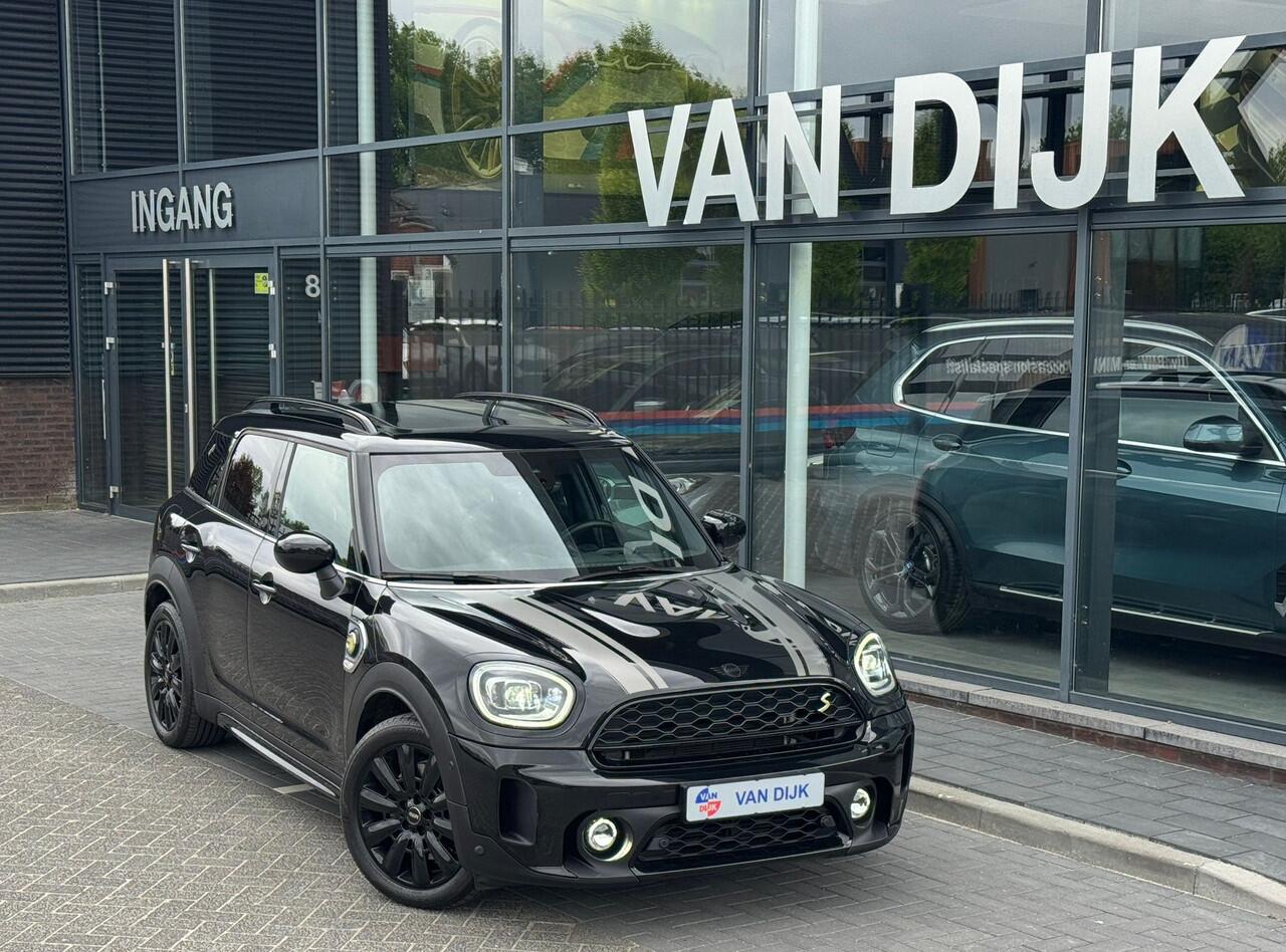 Mini COUNTRYMAN Mini Cooper S E ALL4 Yours Leder pano.dak Elek.Stoelen Ada.Cruis control Head-up Apple Carplay Nav.Plus Camera 18''LM Velgen