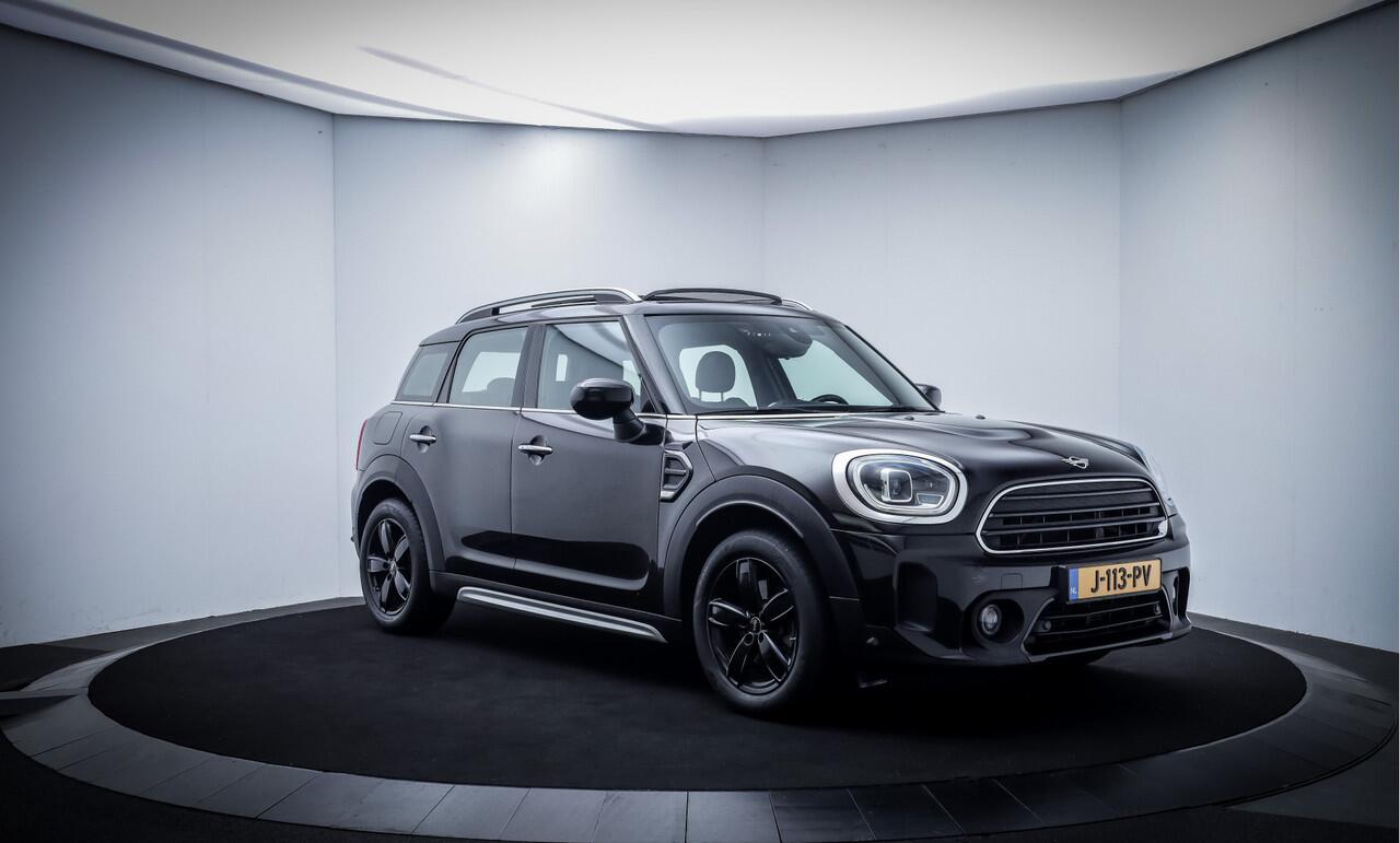 Mini COUNTRYMAN Mini 1.5 Aut. COOPER CHILI PANO | FULL LED | HARMAN KARDON | HALF.LEDER | SFEERVERL. | KEYLESS | DAB |