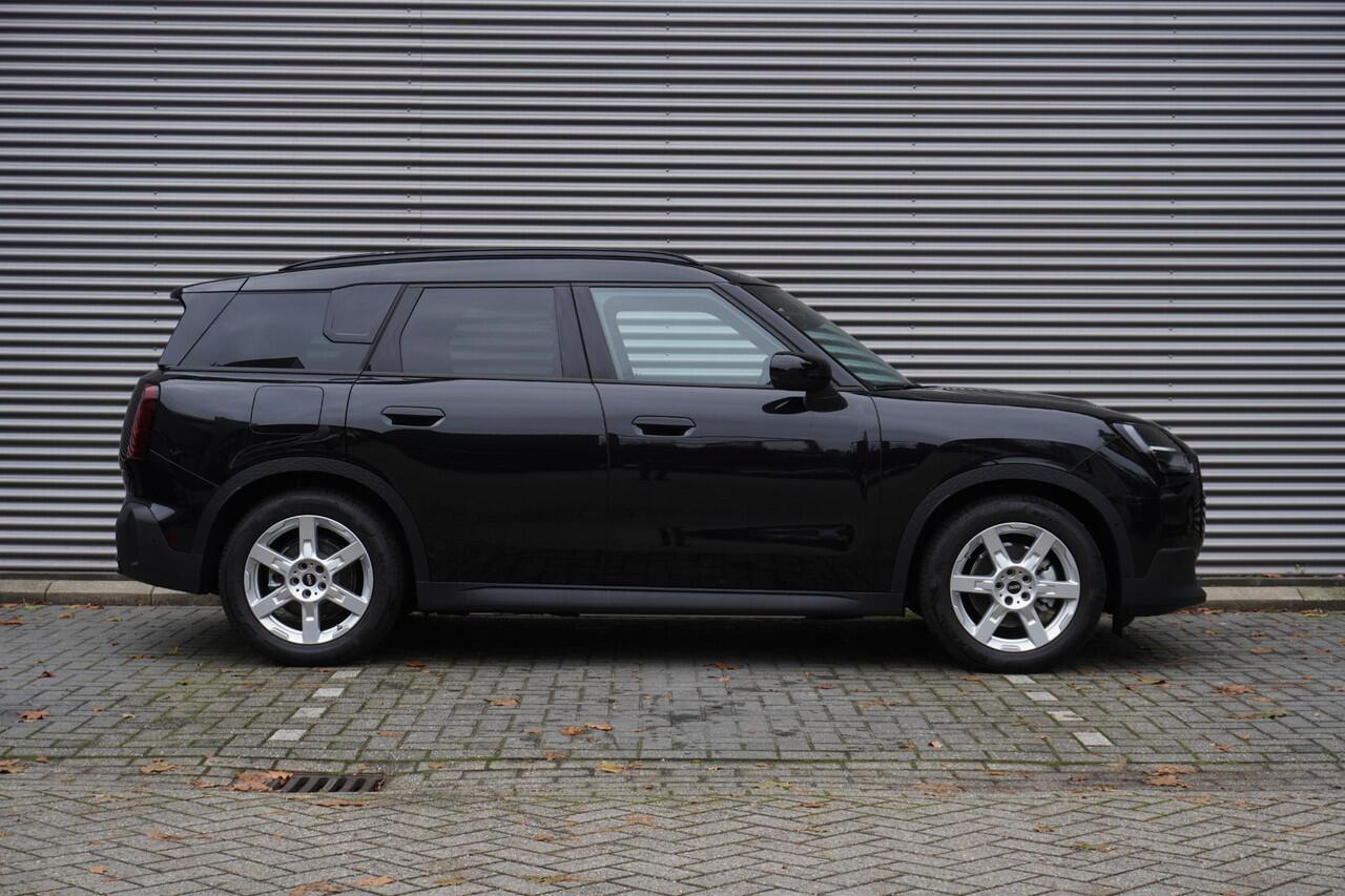 Mini COUNTRYMAN E Blackyard | 18" Asteroid Spoke | Parking Assistant | MINI Head-Up Display | Driving Assistant