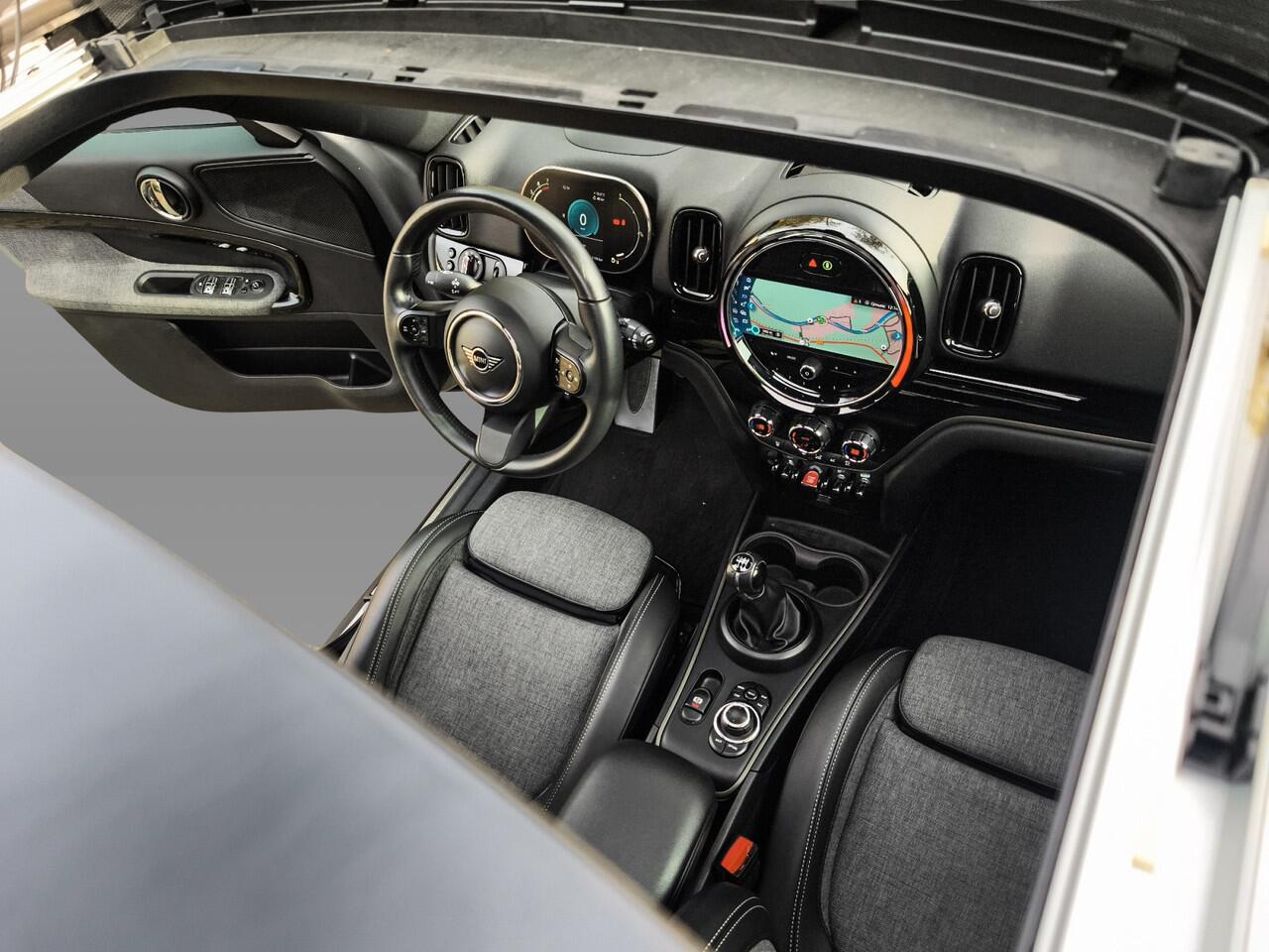 Mini COUNTRYMAN Mini 1.5 Cooper Classic 1e-Eig. & Keurig-Onderh. BOVAG-Garantie. NL-Auto.