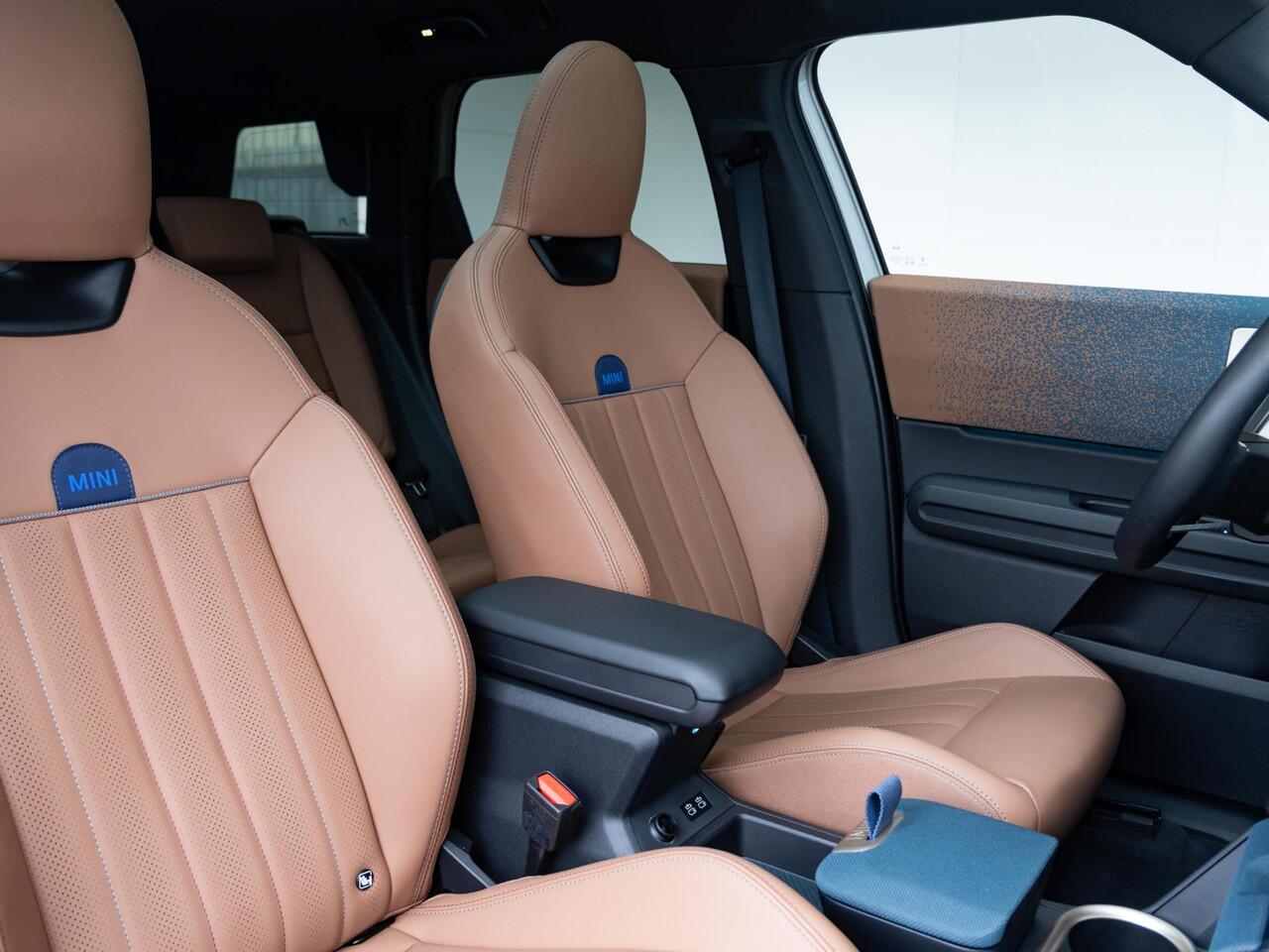 Mini COUNTRYMAN E Favoured + L Pakket