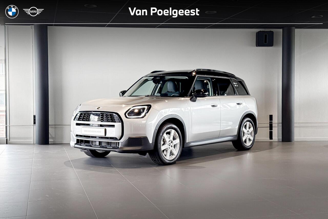 Mini COUNTRYMAN 1.5 C Classic M Plus | Glazen Panoramadak | Head-up Display | Stoelverwarming | Trekhaak |