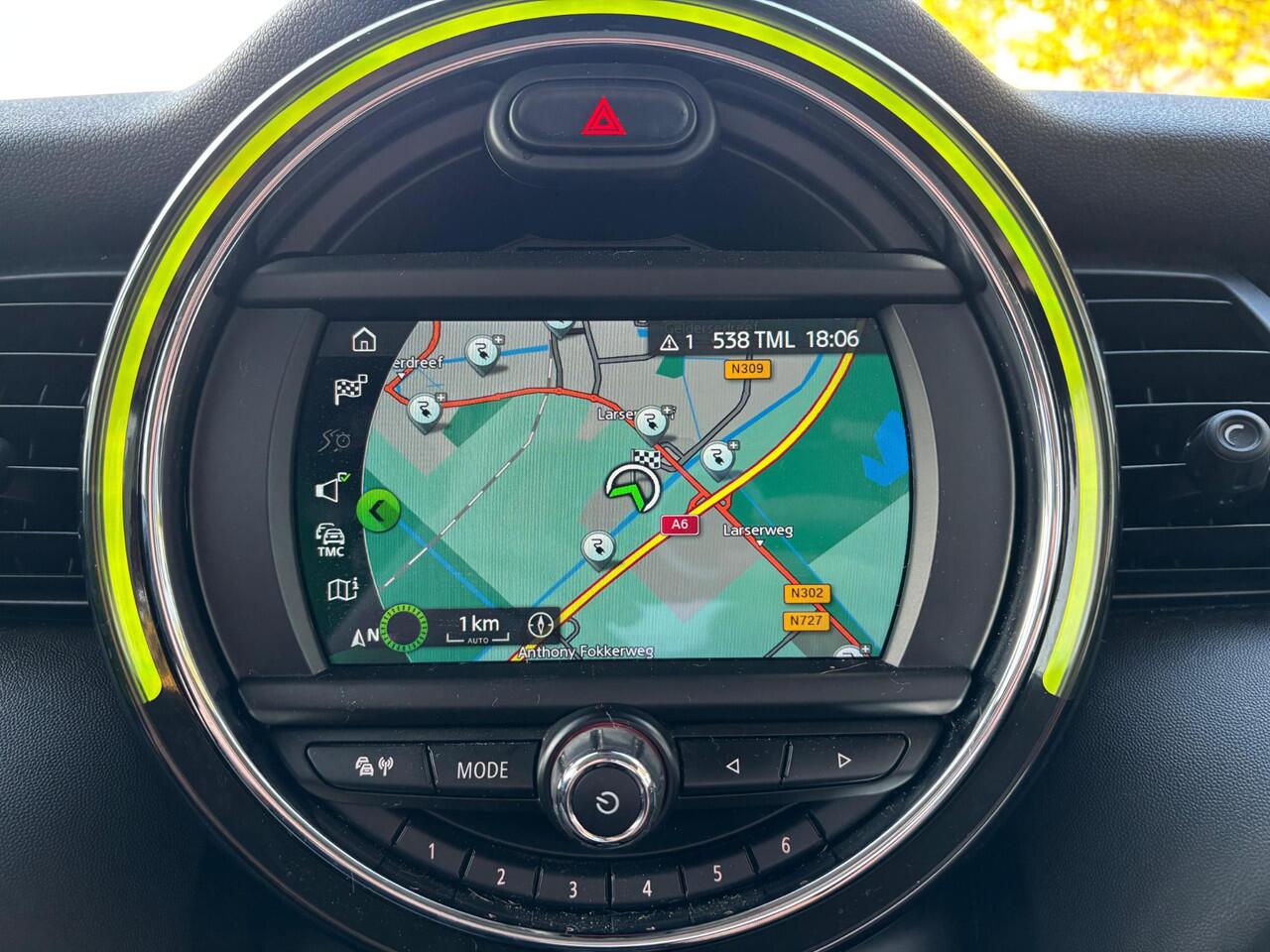 Mini Electric Mini 33 kWh | Navigatie | Parkeer sensoren |