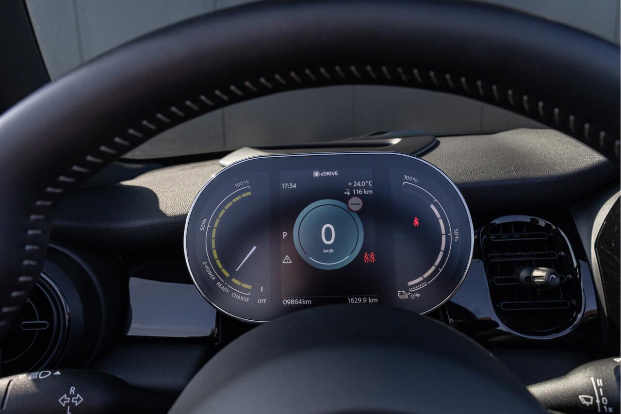 Mini Electric Mini Cabrio MINI Yours 33 kWh | Electrisch | Camera + Pdc l Adapt. Cruise l 1 of 999 l Harman Kardon