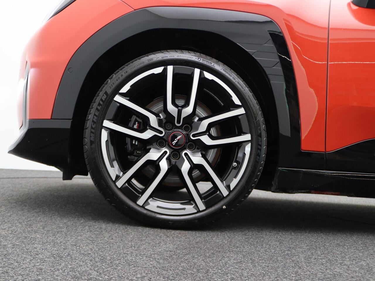 Mini Electric Aceman SE John Cooper Works Uitvoering + Pakket M