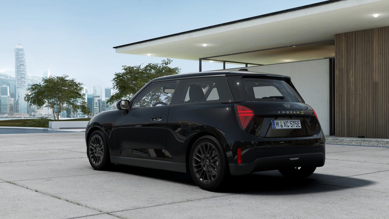 Mini Electric Cooper SE Essential 54.2 kWh SEAF | PL vanaf ¤439,- p/m | Snel rijden!