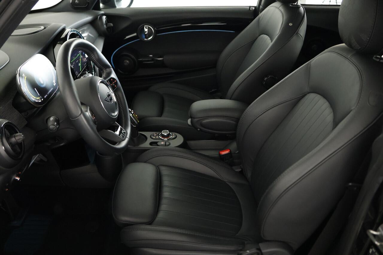 Mini Electric Cooper MINI Yours 33 kWh / LED / Opendak / Leder / HarmanKardon / HUD